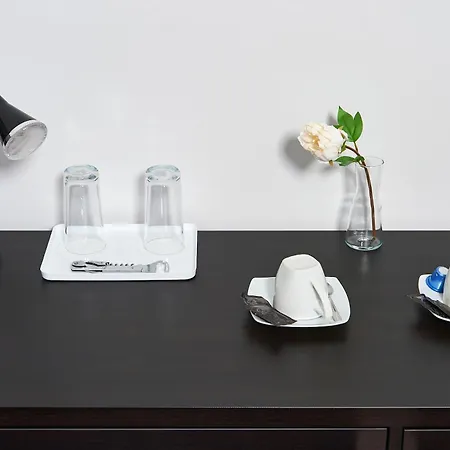 לינה וארוחת בוקר Spirit House 3*