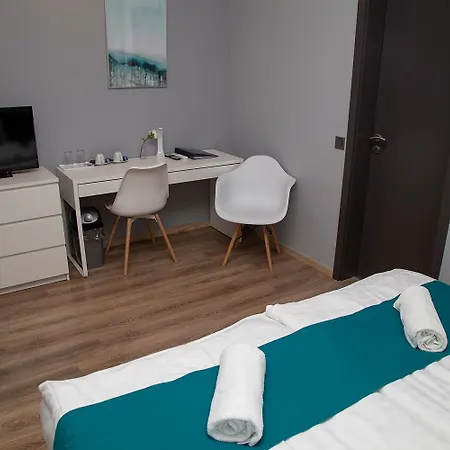 לינה וארוחת בוקר Spirit House