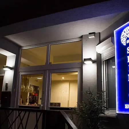 Spirit House فندق مبيت وإفطار